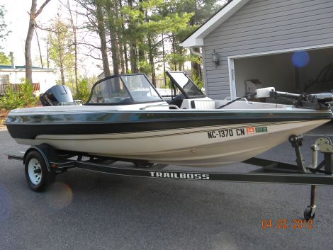 1996 18 Foot Cajun Ragin Fishing Boat For Sale In Weaverville, Nc 