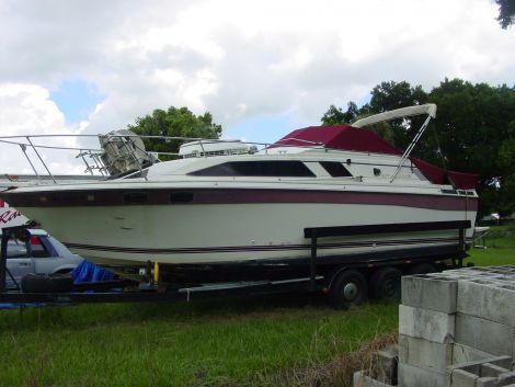 1984 27 Foot Bayliner Ciera Power Boat For Sale In Apopka, Fl