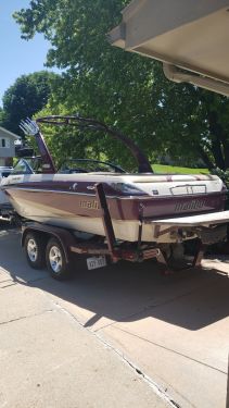 Ski Boats For Sale by owner | 2005 21 foot MALIBU Sunsetter XTI