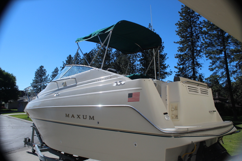 Boats For Sale in Washington by owner | 1996 Maxum 2400 SCR