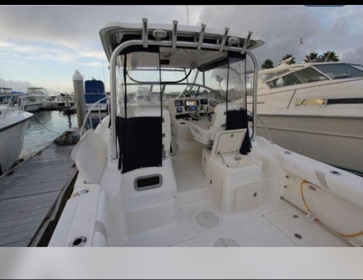 Boston Whaler Power boats For Sale by owner | 2001 28 foot Boston Whaler Conquest 
