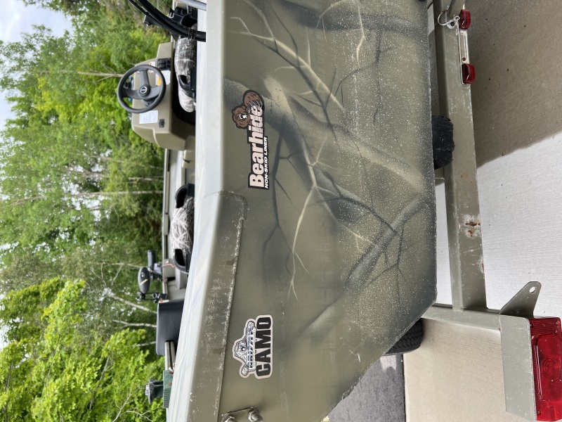 SunTracker Boats For Sale by owner | 2013 18 foot Tracker Grizzly Camo