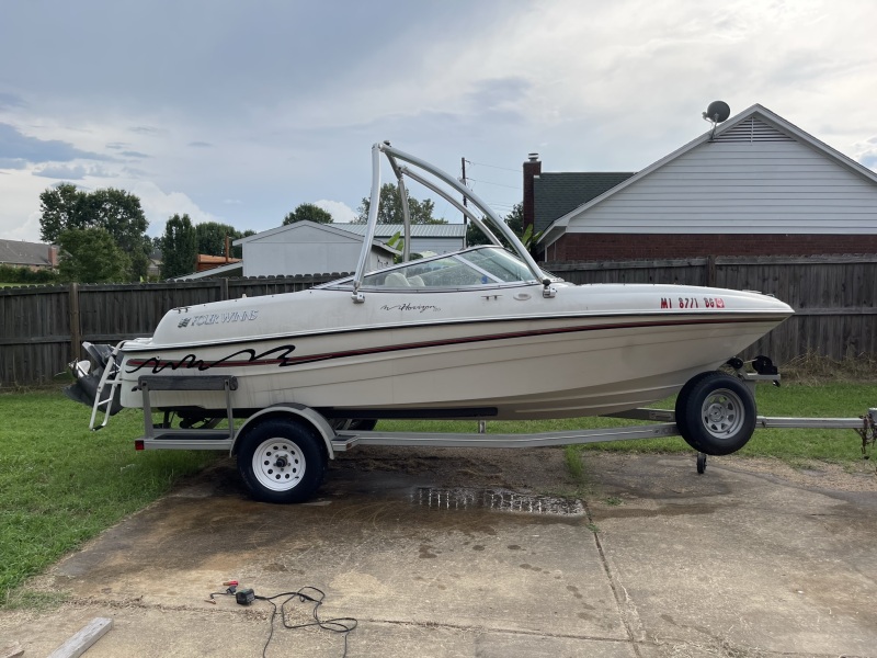 Boats For Sale in Tennessee by owner | 1999 FOUR WINNS Horizon 180