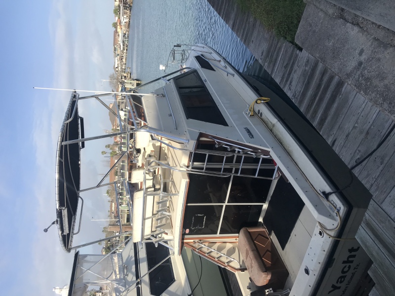 Motoryachts For Sale in United States by owner | 1979 Stamas 32 Sports Sedan