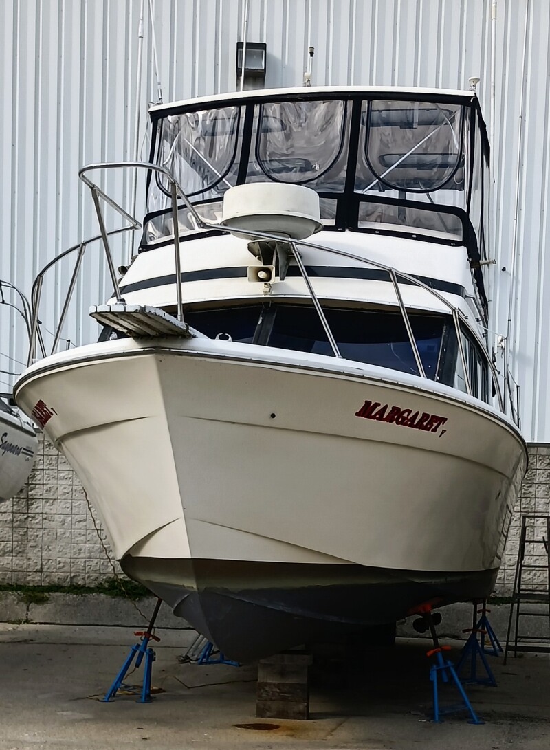 Boats For Sale in Wisconsin by owner | 1979 33 foot Chris Craft Coho