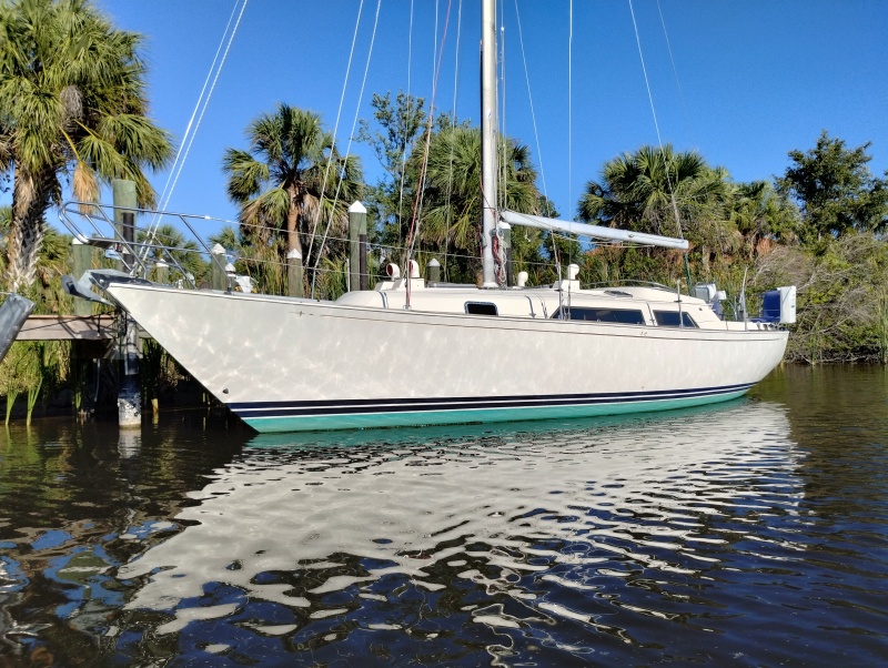 Used Sailboats For Sale  by owner | 1982 35 foot C & C Landfall 35