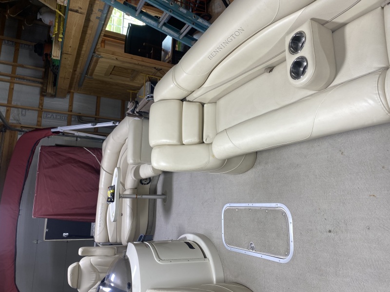 Boats For Sale in Ohio by owner | 2010 Bennington RFI2275