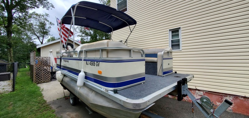 Fishing boats For Sale in New York by owner | 2004 16 foot Playbuoy  King Fisherman 
