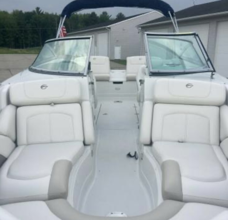 Crownline Power boats For Sale by owner | 2007 Crownline 240 LS