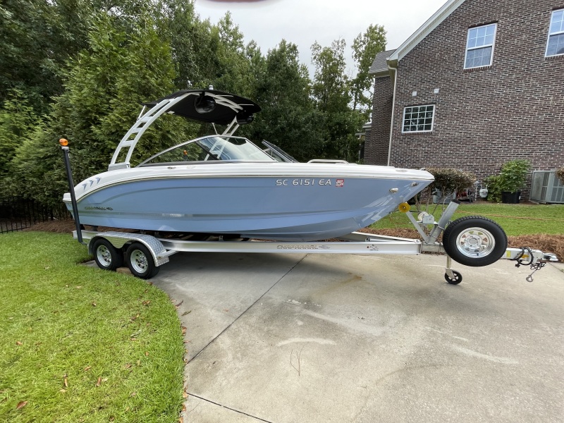 Chaparral Power boats For Sale by owner | 2022 21 foot Chaparral SSI