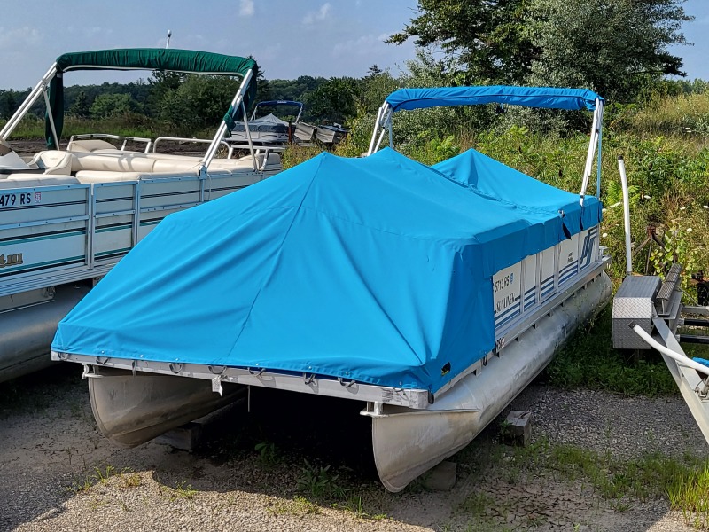 Boats For Sale in Michigan by owner | 1998 24 foot Harris Flotebote - Sunliner