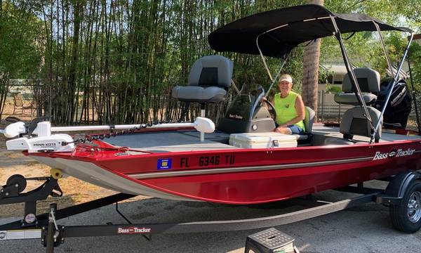 Tracker Boats For Sale by owner | 2024 17 foot Sun Tracker XL