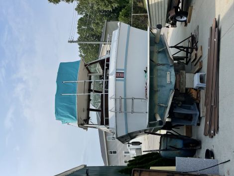 Boats For Sale in Michigan by owner | 1973 30 foot Tollycraft Express cruiser 