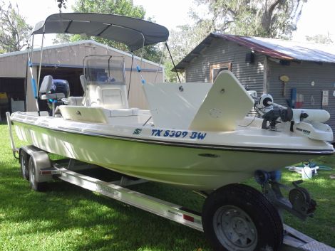 Fishing boats For Sale in Texas by owner | 2006 Shearwater X2200