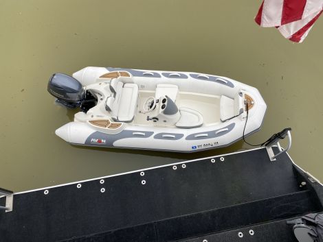 Boats For Sale in Indiana by owner | 2018 AVON Seasport 400DL