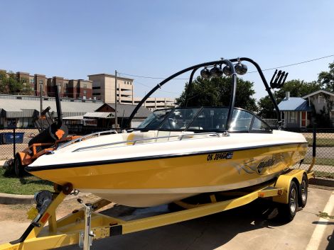 Power boats For Sale in Oklahoma by owner | 2003 MALIBU Wakesetter 23