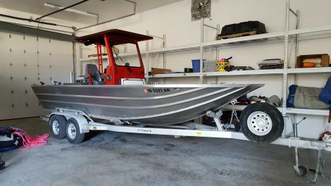 Fishing boats For Sale by owner | 2008 HCM  HELLS CANYON MARINE  22FT CENTER CONSOLE SLED
