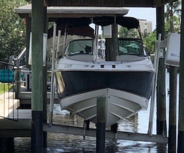 2005 Chaparral 256 SSI Power boat for Sale in Ft Myers Bch, FL