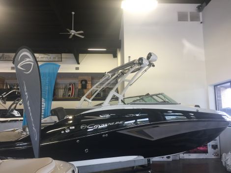 Power boats For Sale in South Carolina by owner | 2018 Crownline E25 Surf