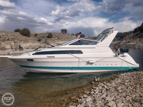 Other Boats For Sale by owner | 1993 28 foot Other Bayliner