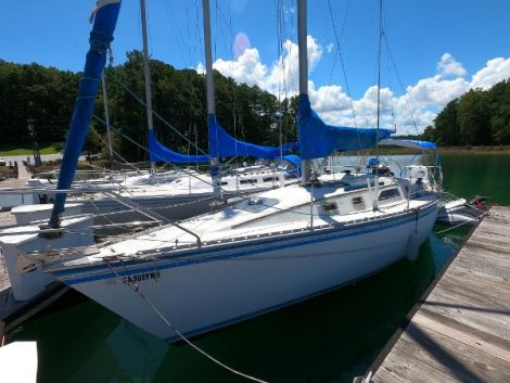Hunter Boats For Sale by owner | 1986 Hunter 31